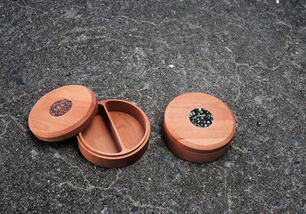 annegi eide, rombeporfyr, akershus fylke, rhomb porphyry, norske bergarter, geopark, norsk designer som bruker norsk stein, minimalistisk design, vakre hjem og interiør, boks, oppbevaringsboks, oppbevaring bunadsølv
