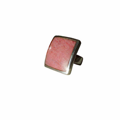 thulitt, norges nasjonalmineral, rosa smykker, rosa ring, rosa smykkesten, store ringer, regulerbar ring, norsk design, norsk smykkedesign